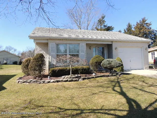 1458 Sanish Ct photo 1