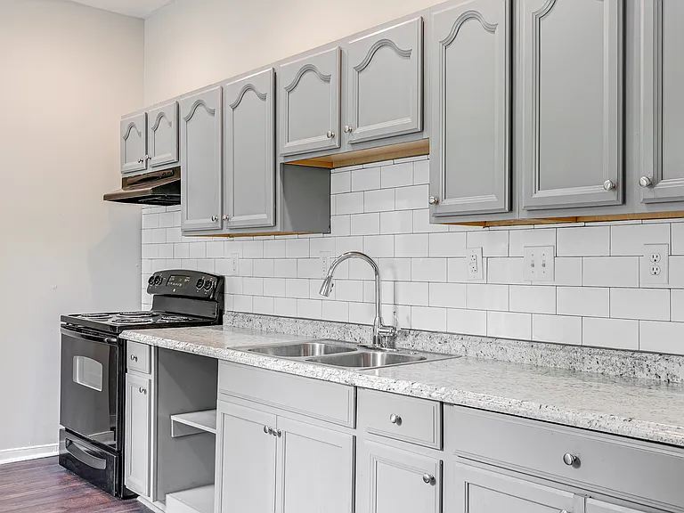 2413 Lamb Ave #1 — Photo 5