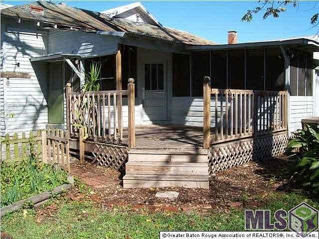 2nd image of 58095 Main St