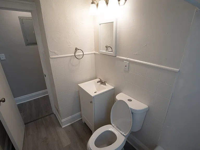3659 E 131st St #B — Photo 25