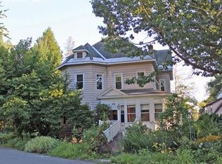 18 Highland Ave, Greenfield, MA 01301