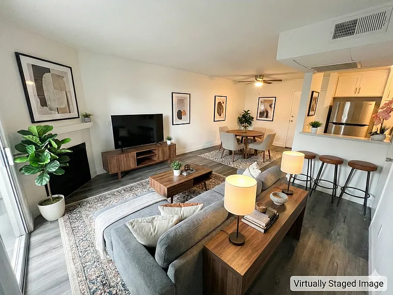 20954 Vanowen St — Photo 9
