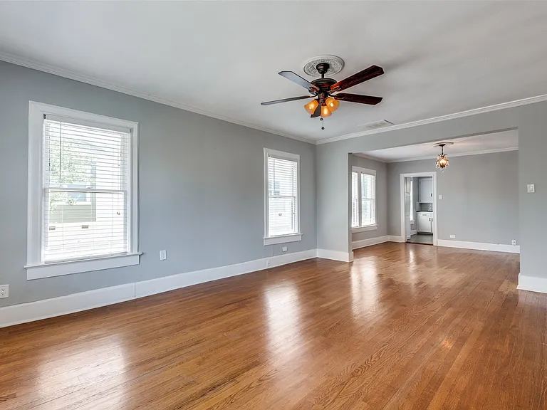 6101 Victor St #B — Photo 5