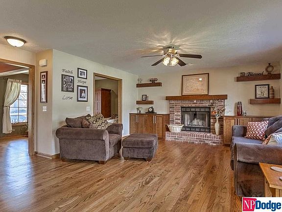 5th image of 20810 Sequoia St