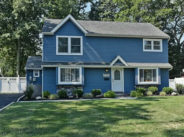 103 Sheldon St, Wyckoff Twp., NJ 07481