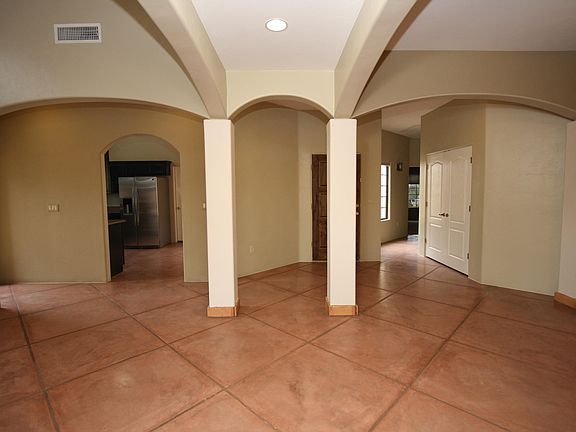 2nd image of 2717 W Calle San Manuel