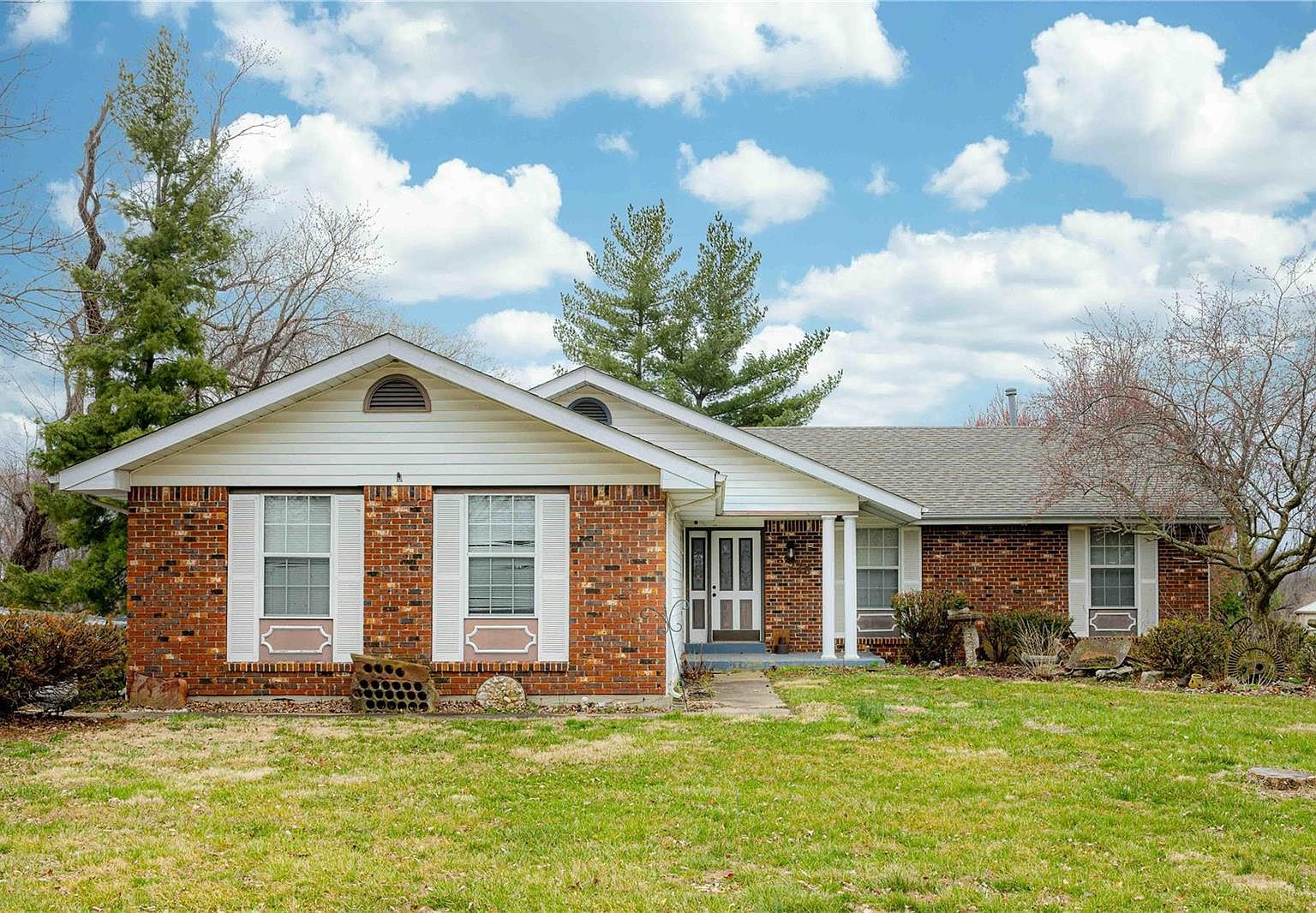 3938 Dunn Rd, Hazelwood, MO 63042 Zillow