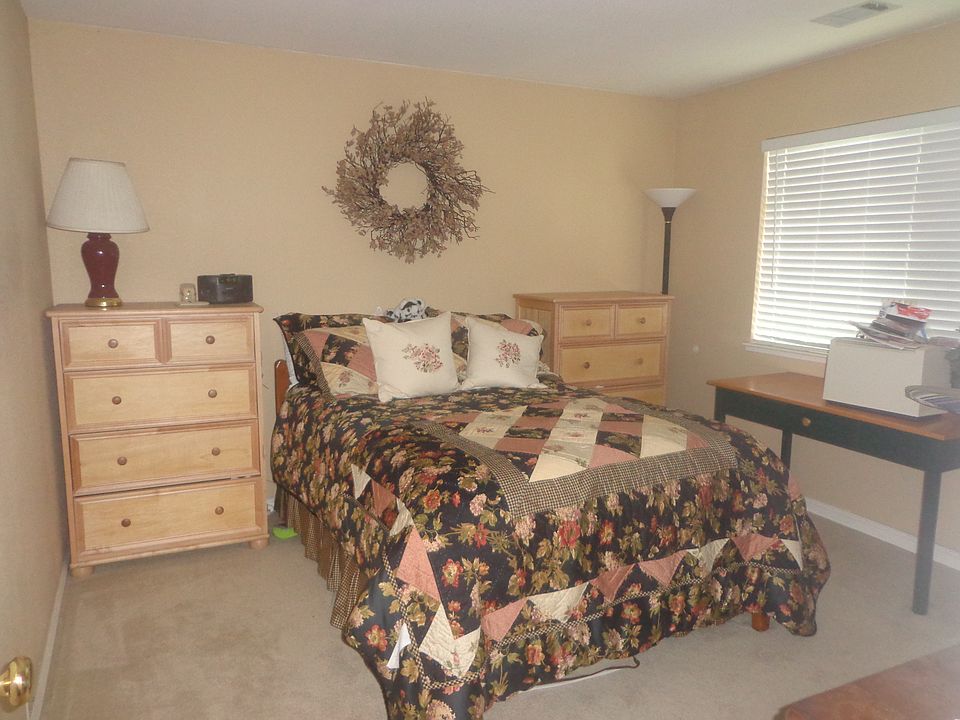 1st image of 1048 Shetler Ave