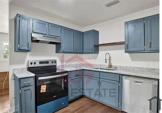6100 Lorma Rd — Photo 7