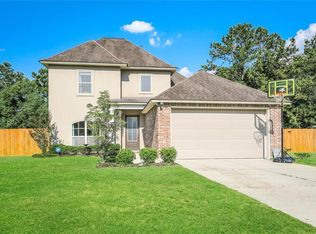 348 Coconut Palm Dr, Madisonville, LA 70447