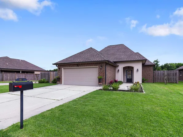 317 Highland Oaks Ave, Gray, LA 70359