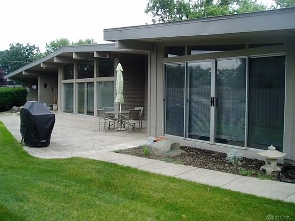 3rd image of 602 Evans Ln