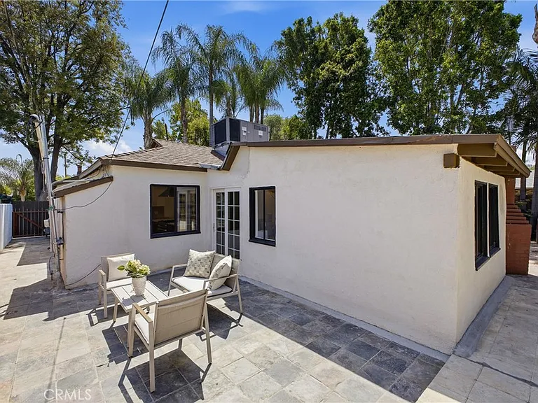 6845 Aura Ave — Photo 28