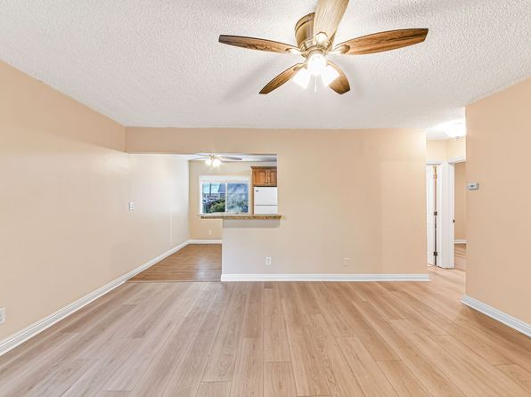 1427 W Parade St APT 3