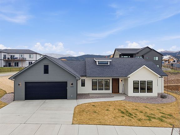 2nd image of 4393 Christian Dr