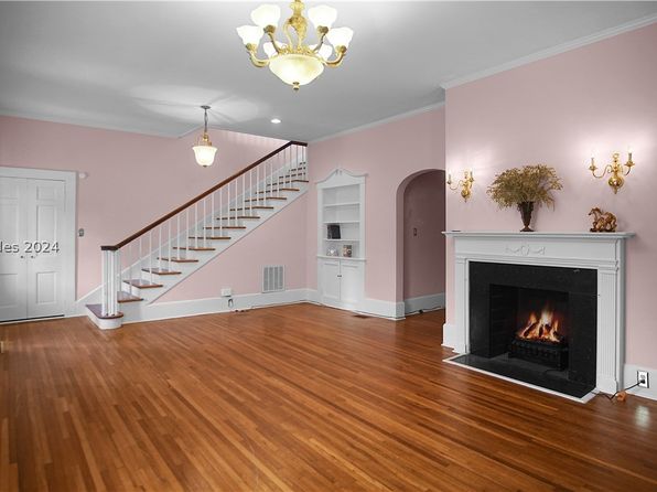 250 4th St E, Estill, SC 29918
