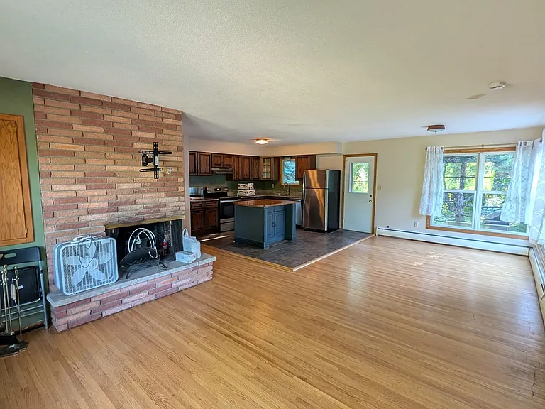 601 Clifford St #1 — Photo 2