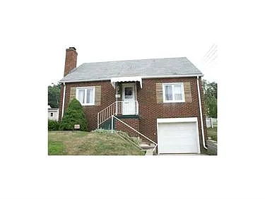 2505 Marion St photo 1