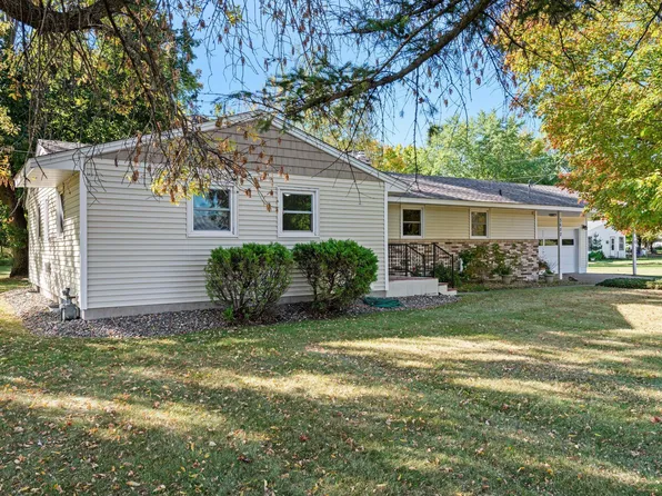 3652 413th Ave NE, Braham, MN 55006