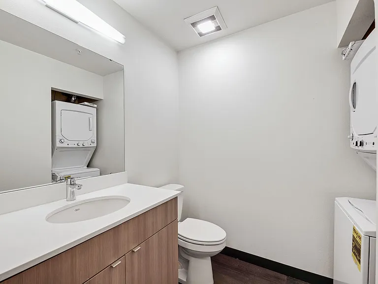 Welcome to Dexter Hayes! Modern convenience with exceptional views! — Photo 60