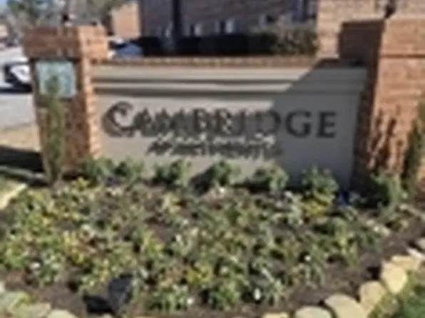 Cambridge Apts - Building 4