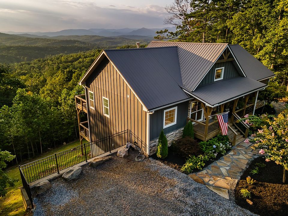 2nd image of 280 Skyland Trl