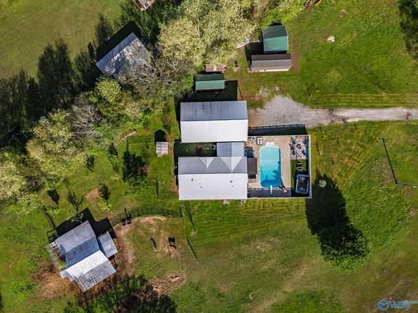 81 E Prospect Rd, Fayetteville, TN 37334