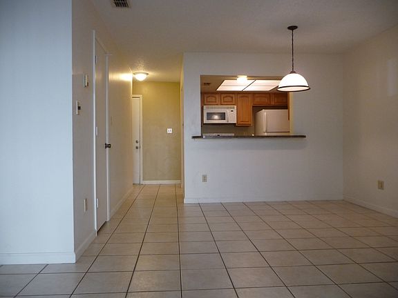 5th image of 3527 Aristotle Ave #2-9