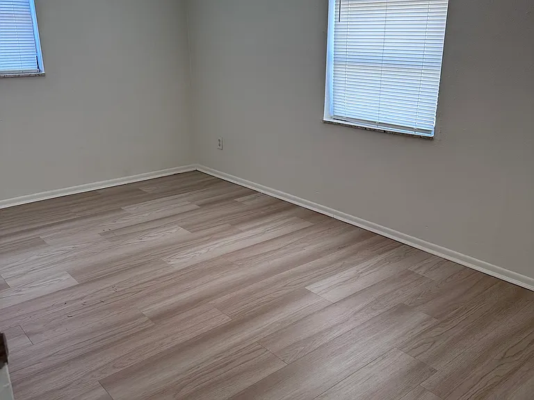 3521 Oakhurst Dr — Photo 9