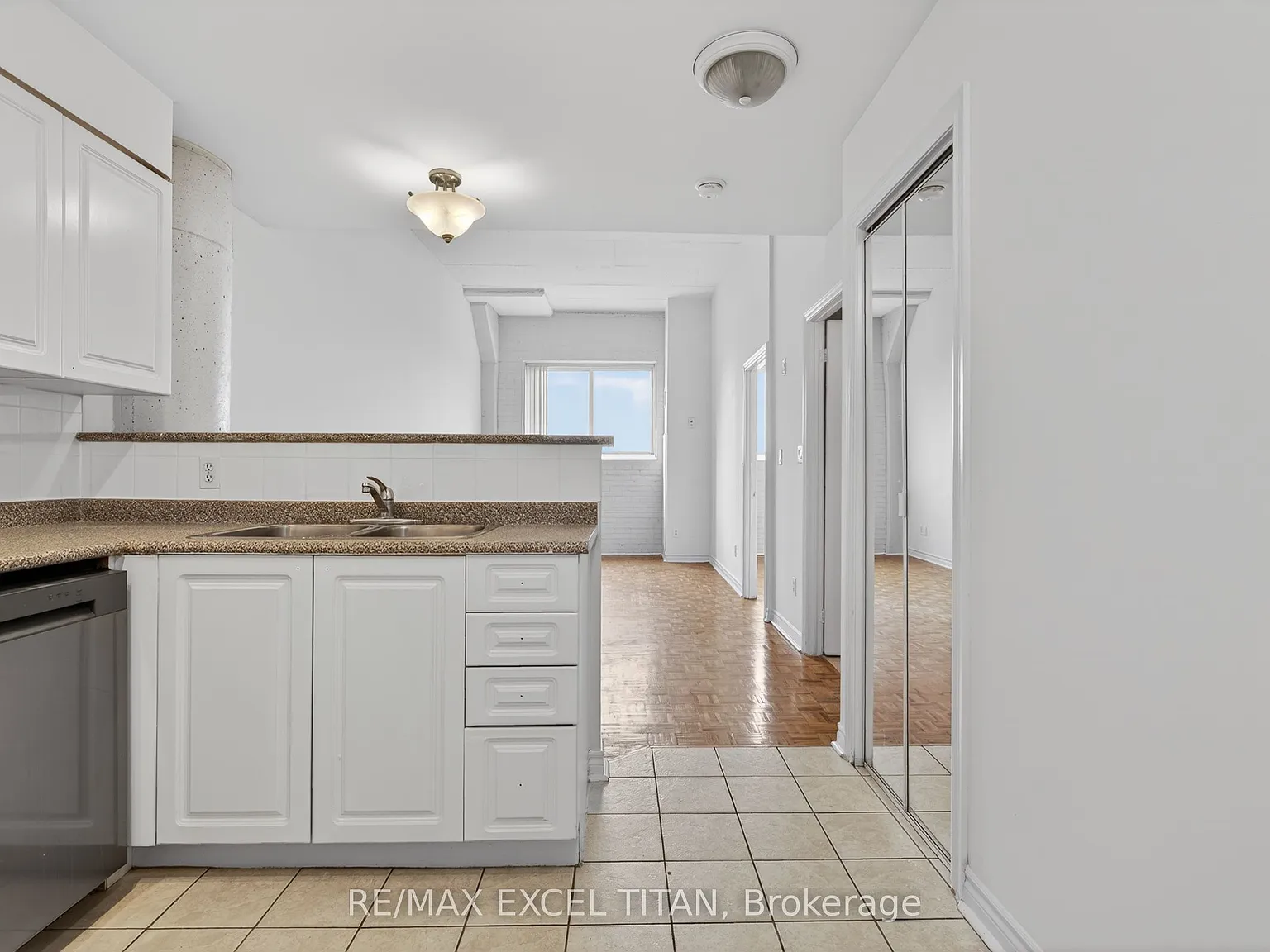 1 bed, $1,700 — Photo 4