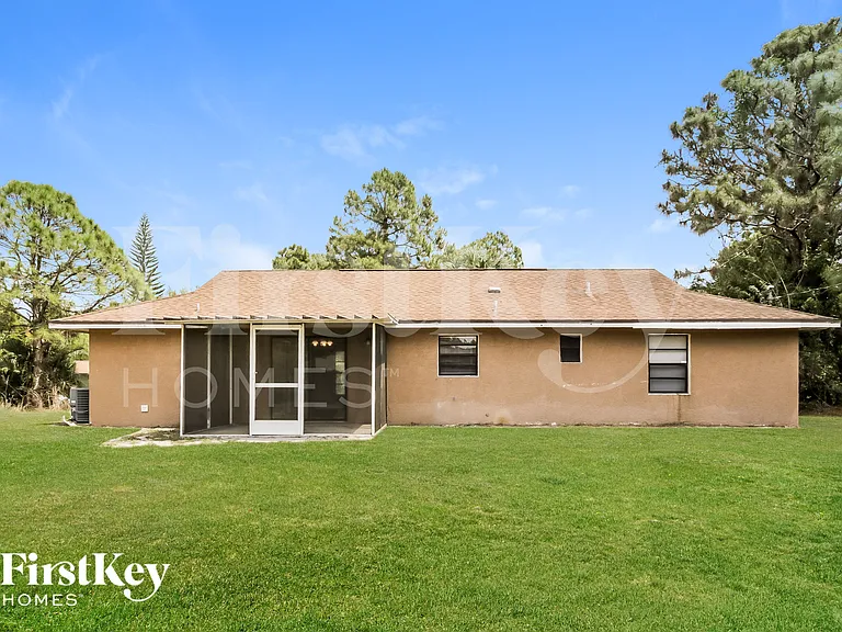 1180 Flintlock Ave SE — Photo 15
