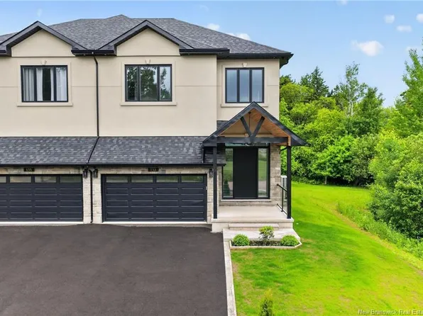 133 Charles Lutes Rd, Moncton, NB E1G 2P8