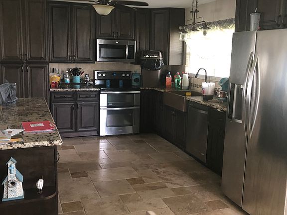 3rd image of 7210 Lance Ave