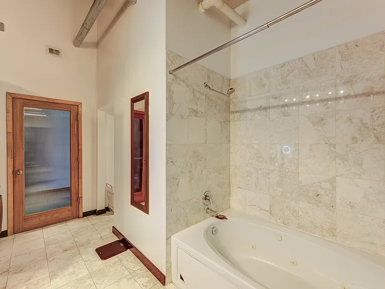 705 Main St #417 — Photo 12