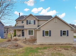 3728 Christopher Dr, Brighton, MI 48114