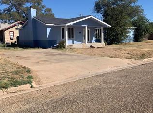 750 S 13th St, Slaton, TX 79364