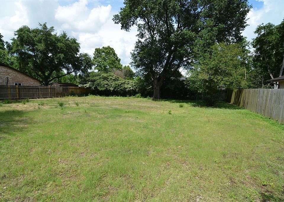 1st image of 10810 Ensbrook Dr