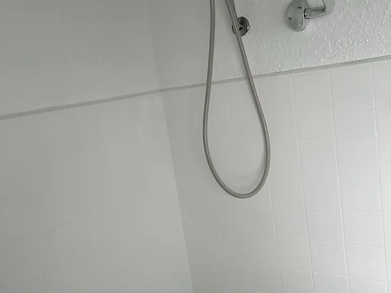 Evans Apartments — Photo 15