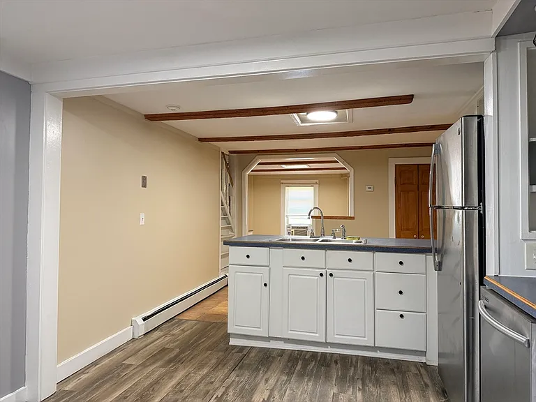 4 West St #2 — Photo 9