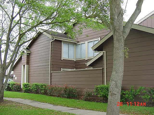 1st image of 12643 Wellington Park Dr #417