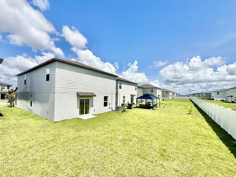 641 Bald Cypress Dr — Photo 85