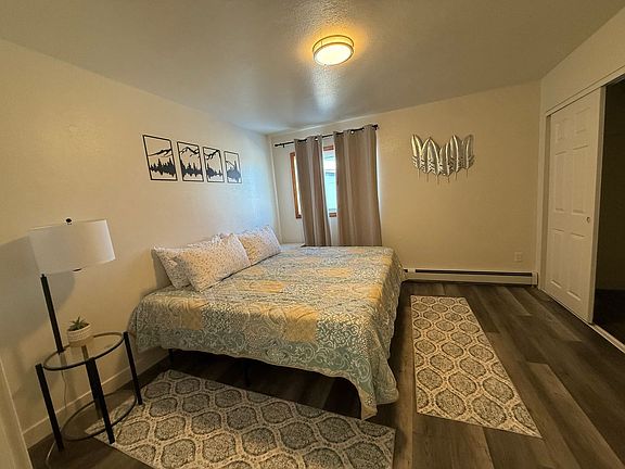 5th image of 2803 Wilson St #4