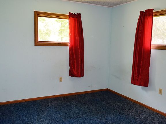5th image of 58943 Crestview Dr