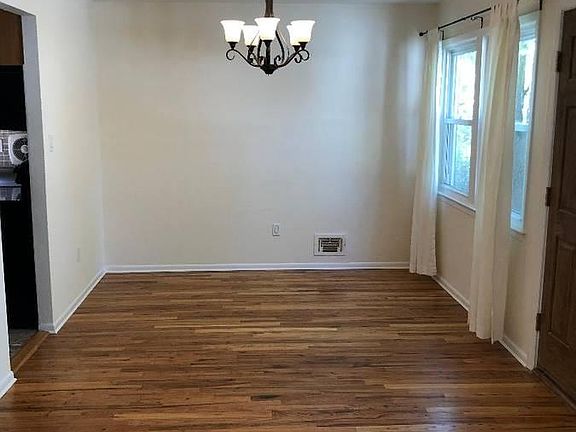4th image of 22415 57th Ave #1