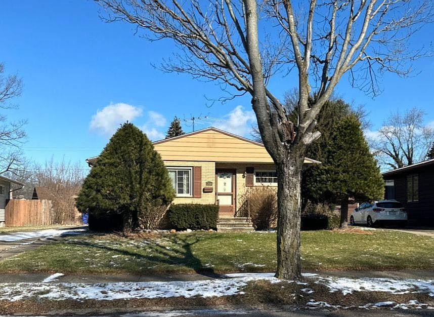 17606 Chatfield Ave, Cleveland, OH 44111 Zillow