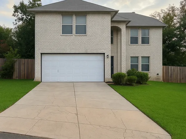 8131 Talkenhorn, Converse, TX 78109