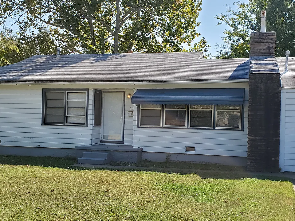 538 E 49th Pl N
