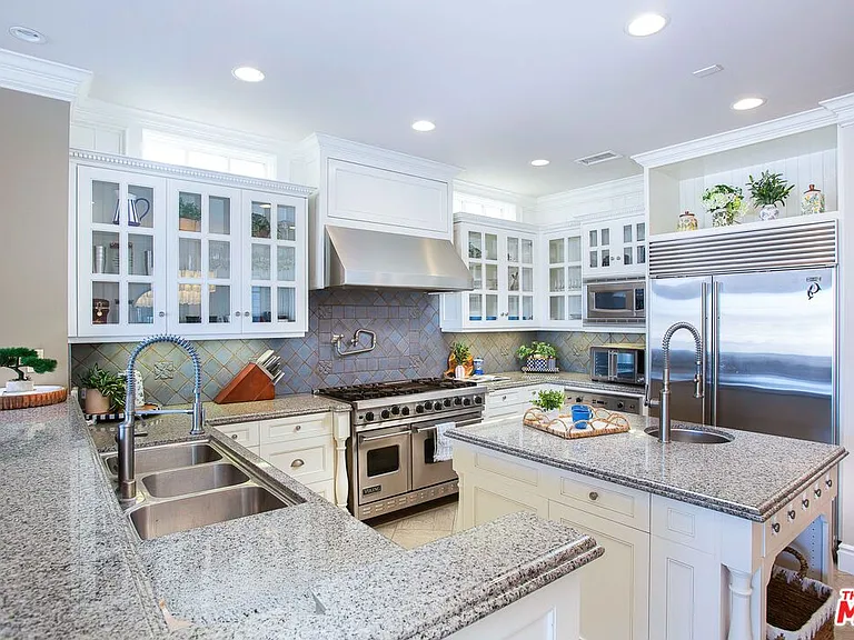 421 E Edgewater Ave — Photo 23