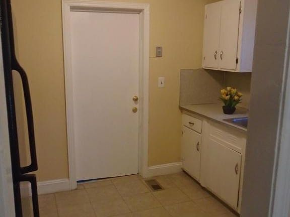 5th image of 307 Oakland Dr
