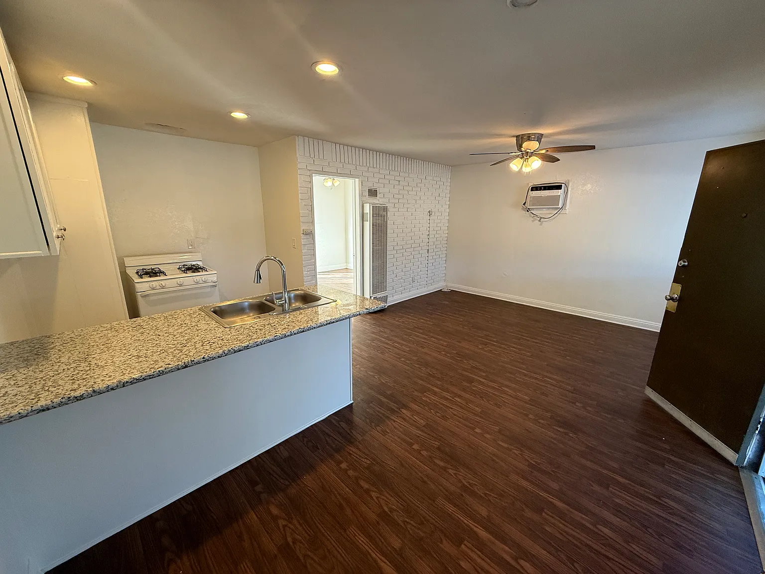 1 bed, $1,250 — Photo 1